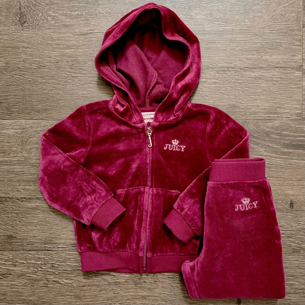 Juicy Couture | Toddler Girl’s Velour Hoodie and Pants Set in Purple